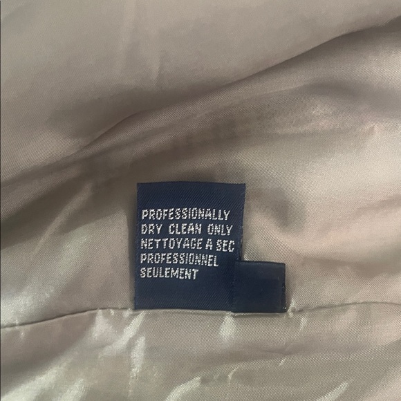 Burberry Gray and Pink Plaid Blazer - Picture 7 of 15